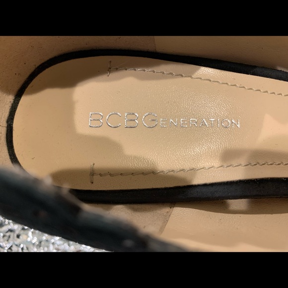 BCBGeneration Black Suede 9.5M - Picture 5 of 8